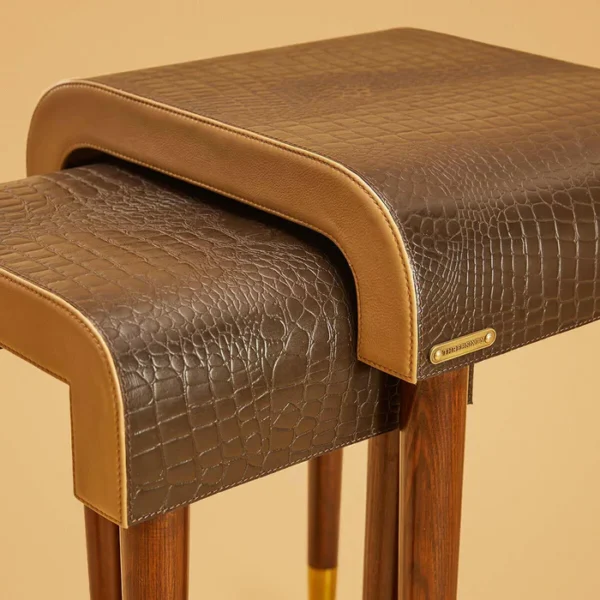 Mid-Century-Nested Tables (Set of two) - Image 3