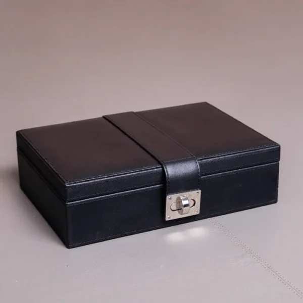Poker Box in Genuine Leather with 200 Chips - Image 3